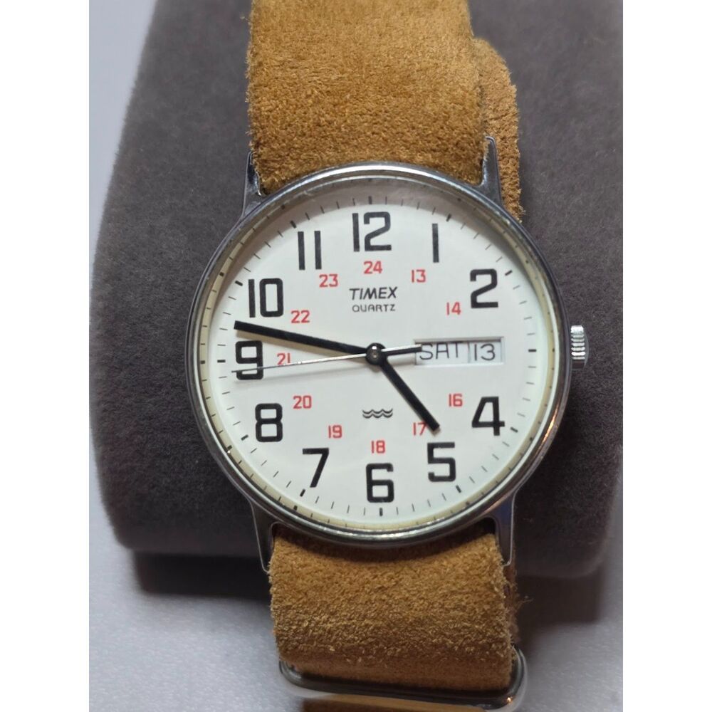 Vintage Timex Quartz Field Watch White Military Dial Day Date Suede Strap